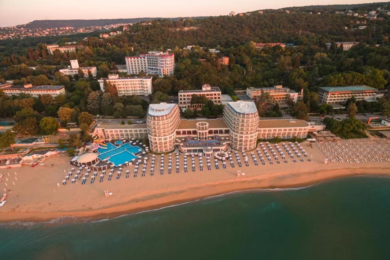 Azalia Beach Hotel Balneo & Spa Sveti Konstantin Buitenkant foto